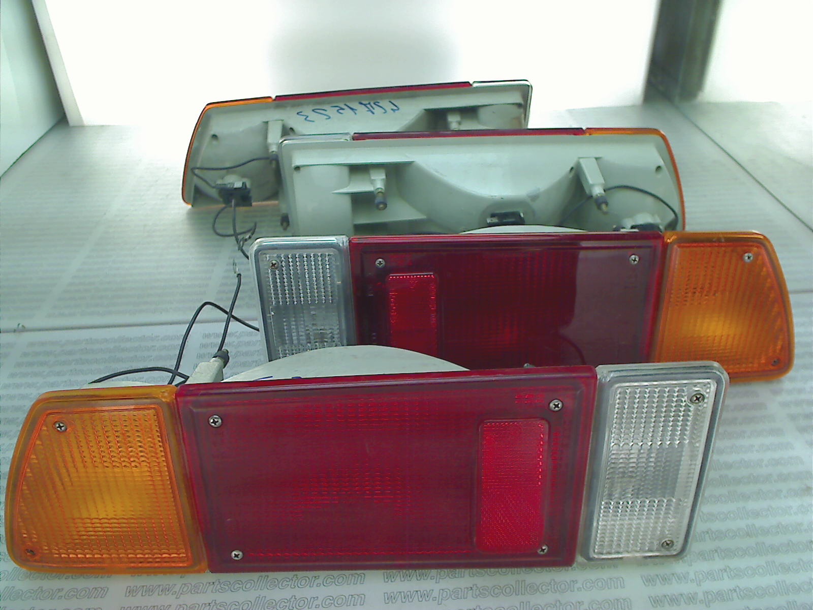 PAIR OF TAIL LIGHTS